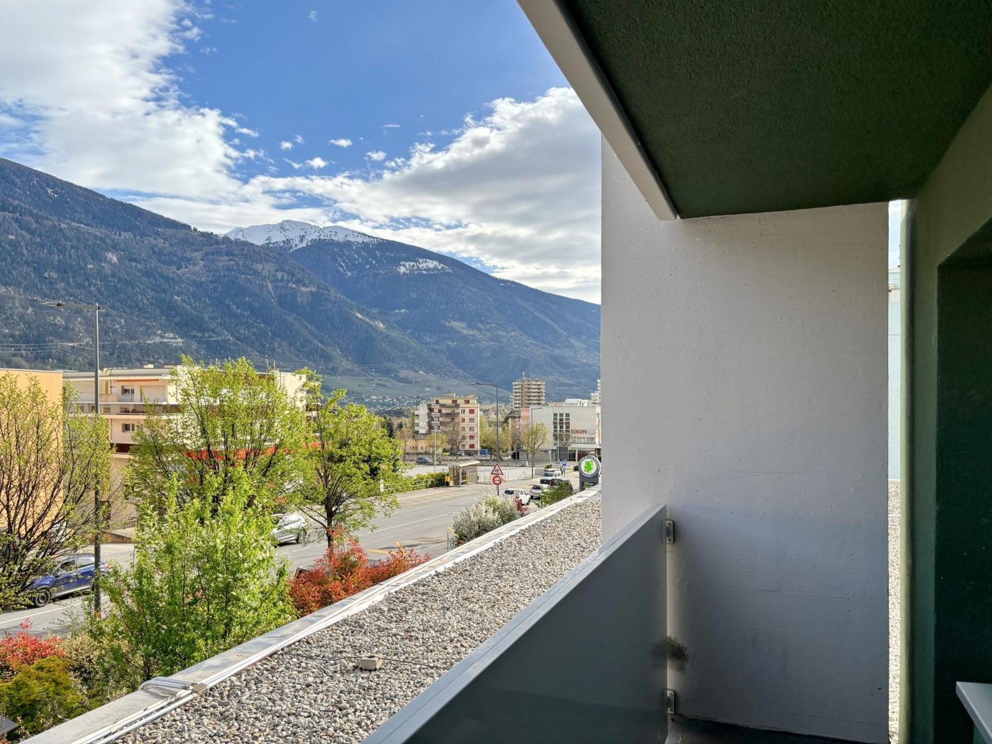 Nonanteneuf Appart Hotel Sierre - Contactless Check-In Eksteriør billede