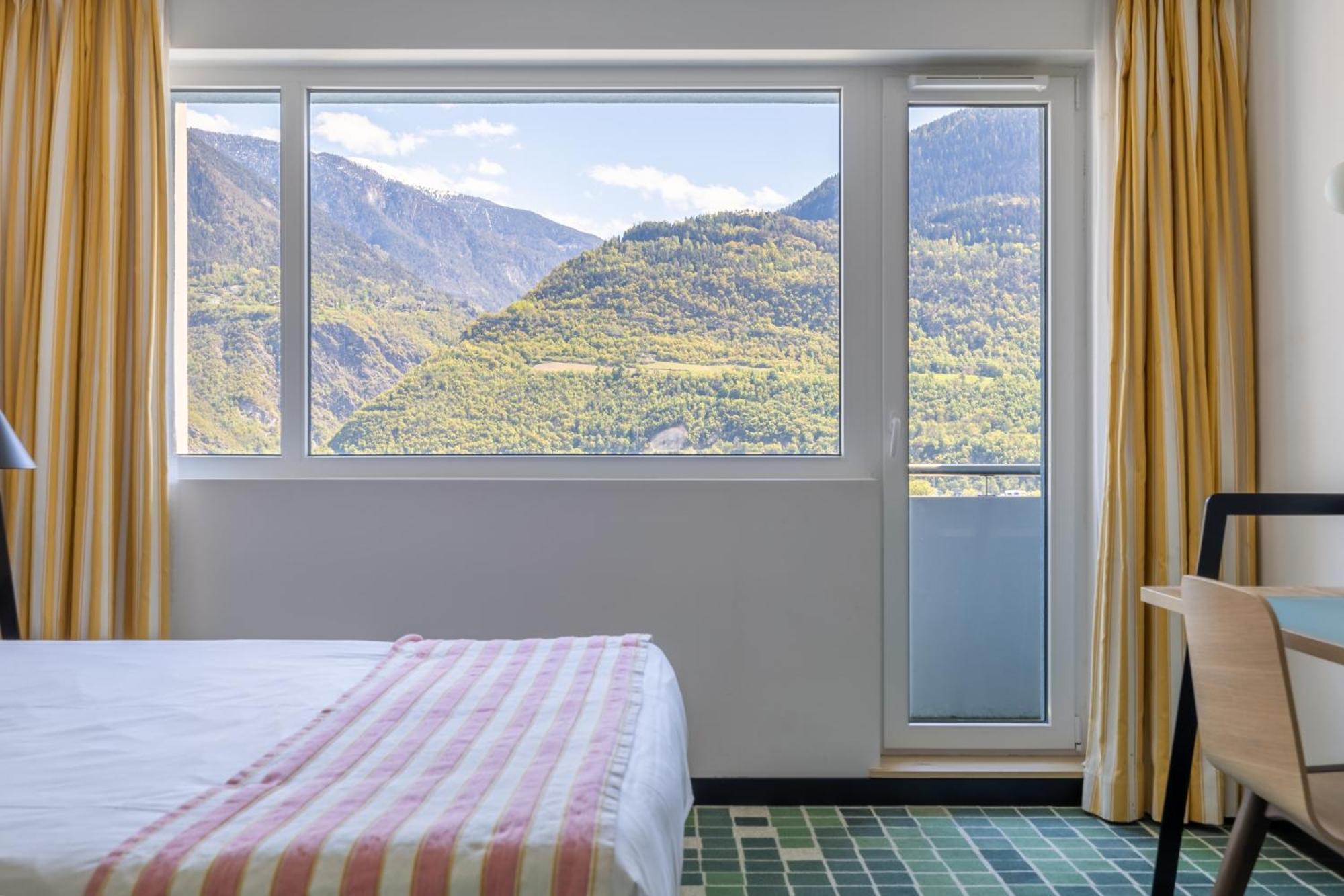 Nonanteneuf Appart Hotel Sierre - Contactless Check-In Eksteriør billede